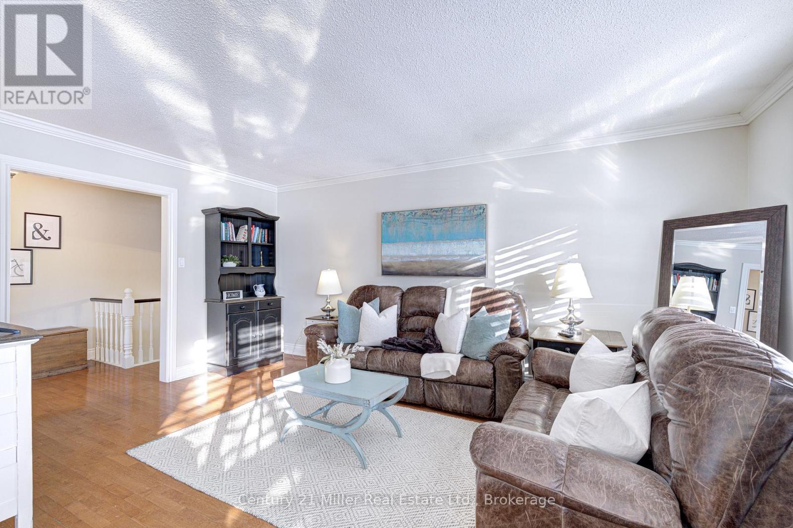 2225 Wyandotte Drive, Oakville, Ontario  L6L 2T4 - Photo 22 - W12726802