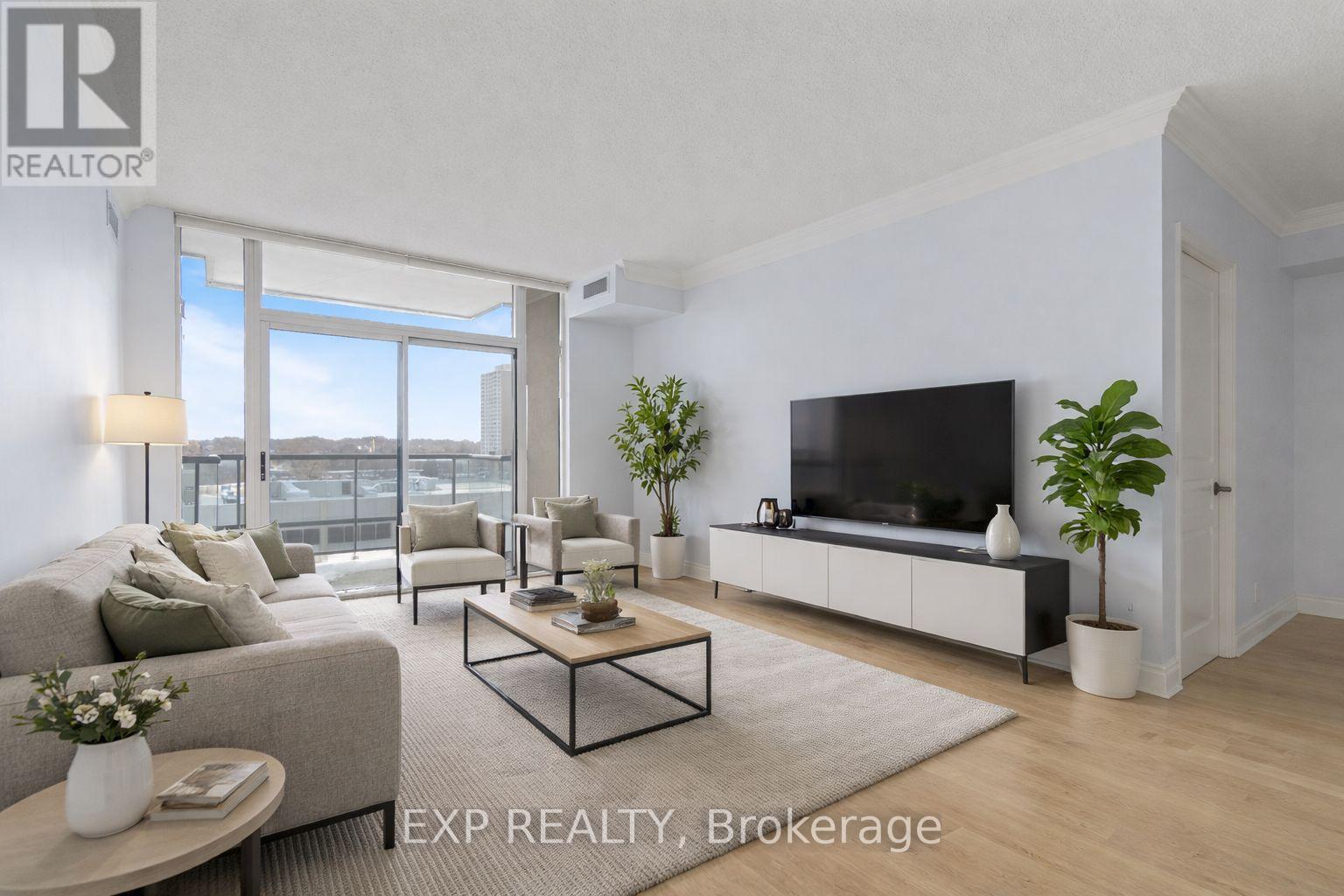 619 - 10 Delisle Avenue, Toronto, Ontario  M4V 3C6 - Photo 15 - C12569430