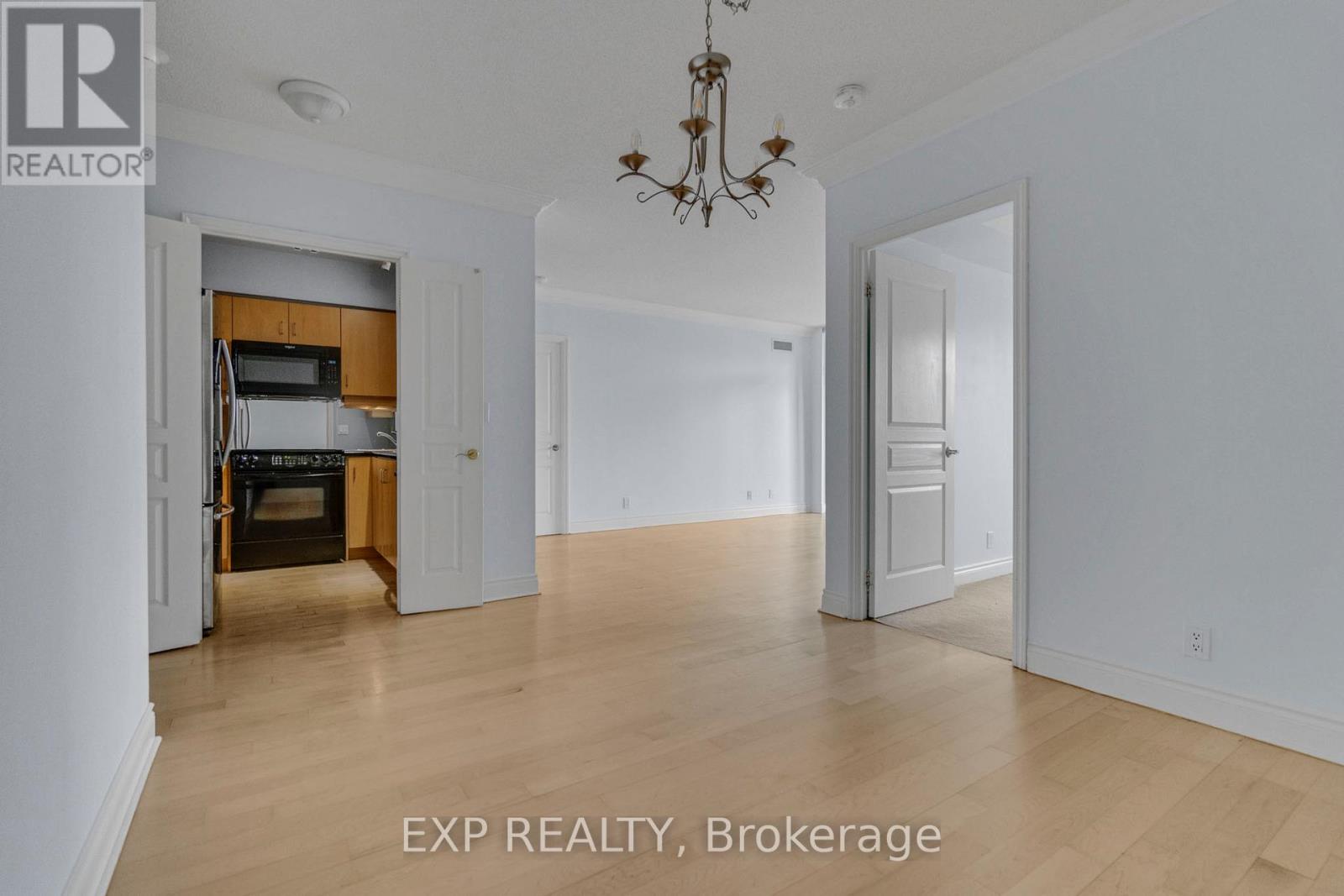 619 - 10 Delisle Avenue, Toronto, Ontario  M4V 3C6 - Photo 21 - C12569430