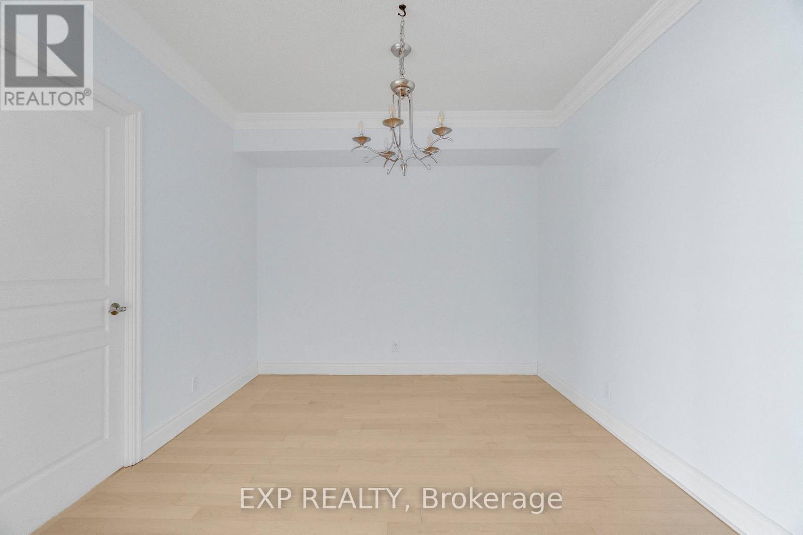 619 - 10 Delisle Avenue, Toronto, Ontario  M4V 3C6 - Photo 18 - C12569430