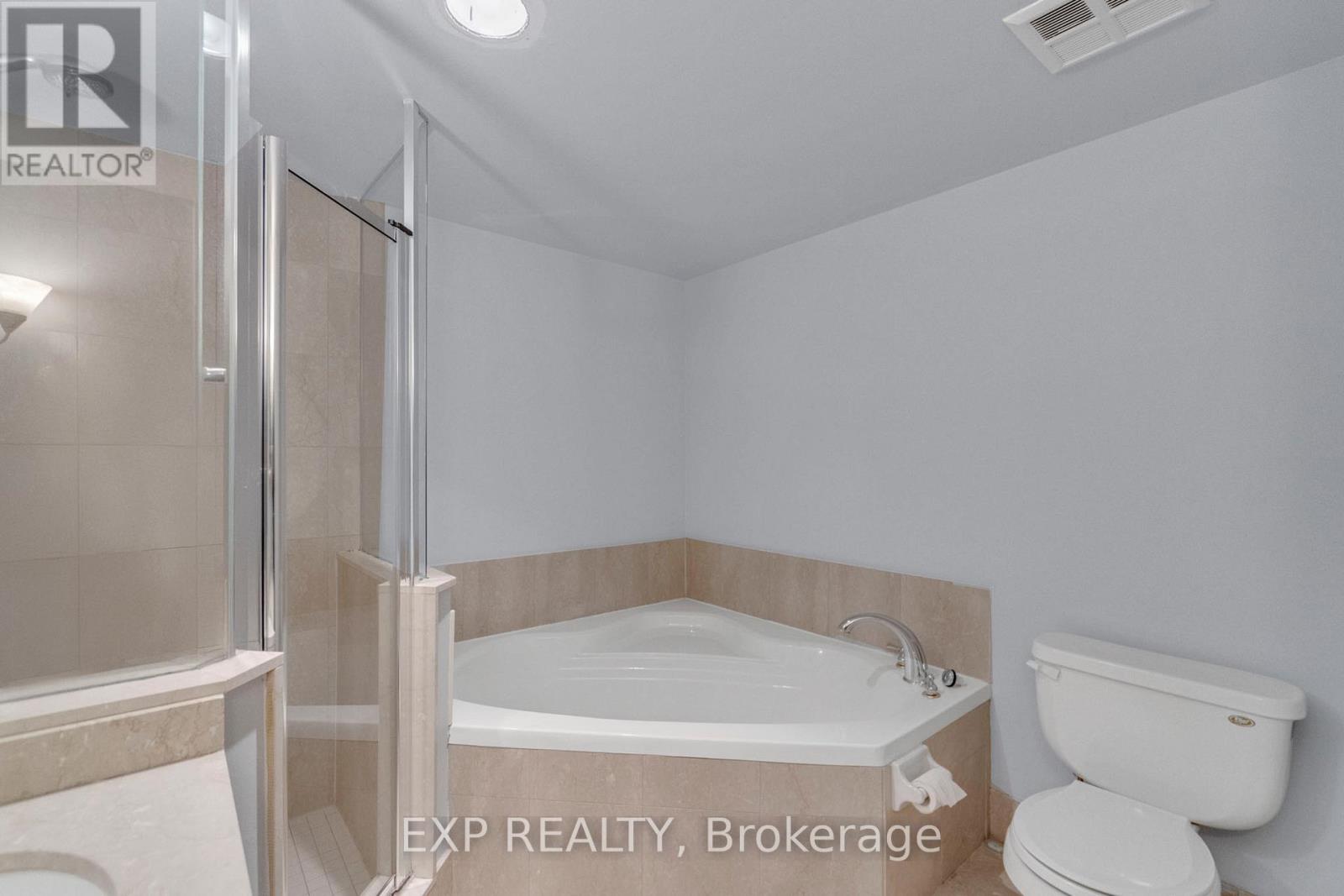 619 - 10 Delisle Avenue, Toronto, Ontario  M4V 3C6 - Photo 30 - C12569430