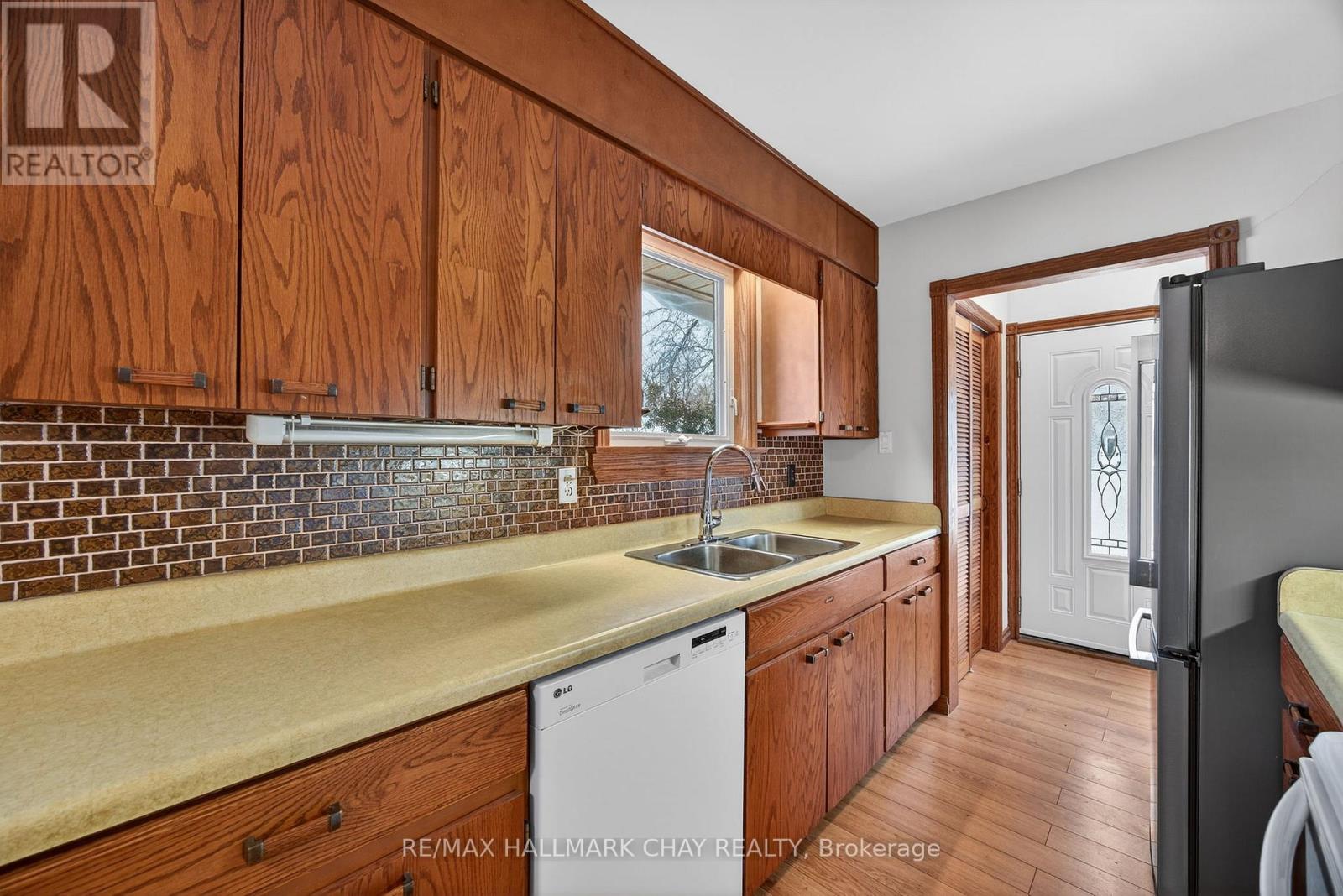 15 Curtiss Court, Barrie, Ontario  L4M 2M6 - Photo 22 - S12723288