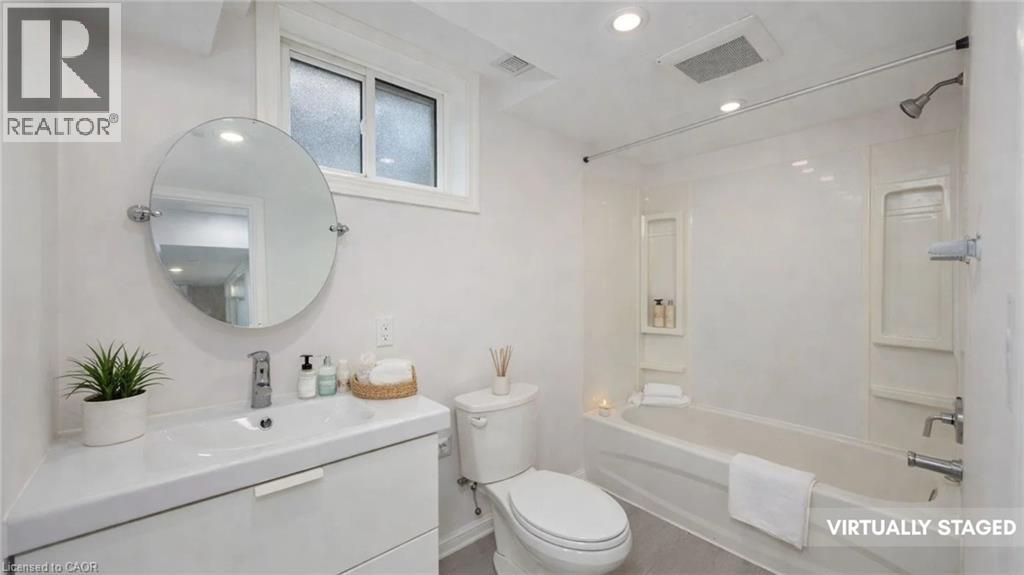 60 Champlain Avenue, Hamilton, Ontario  L8G 2H7 - Photo 33 - 40798078