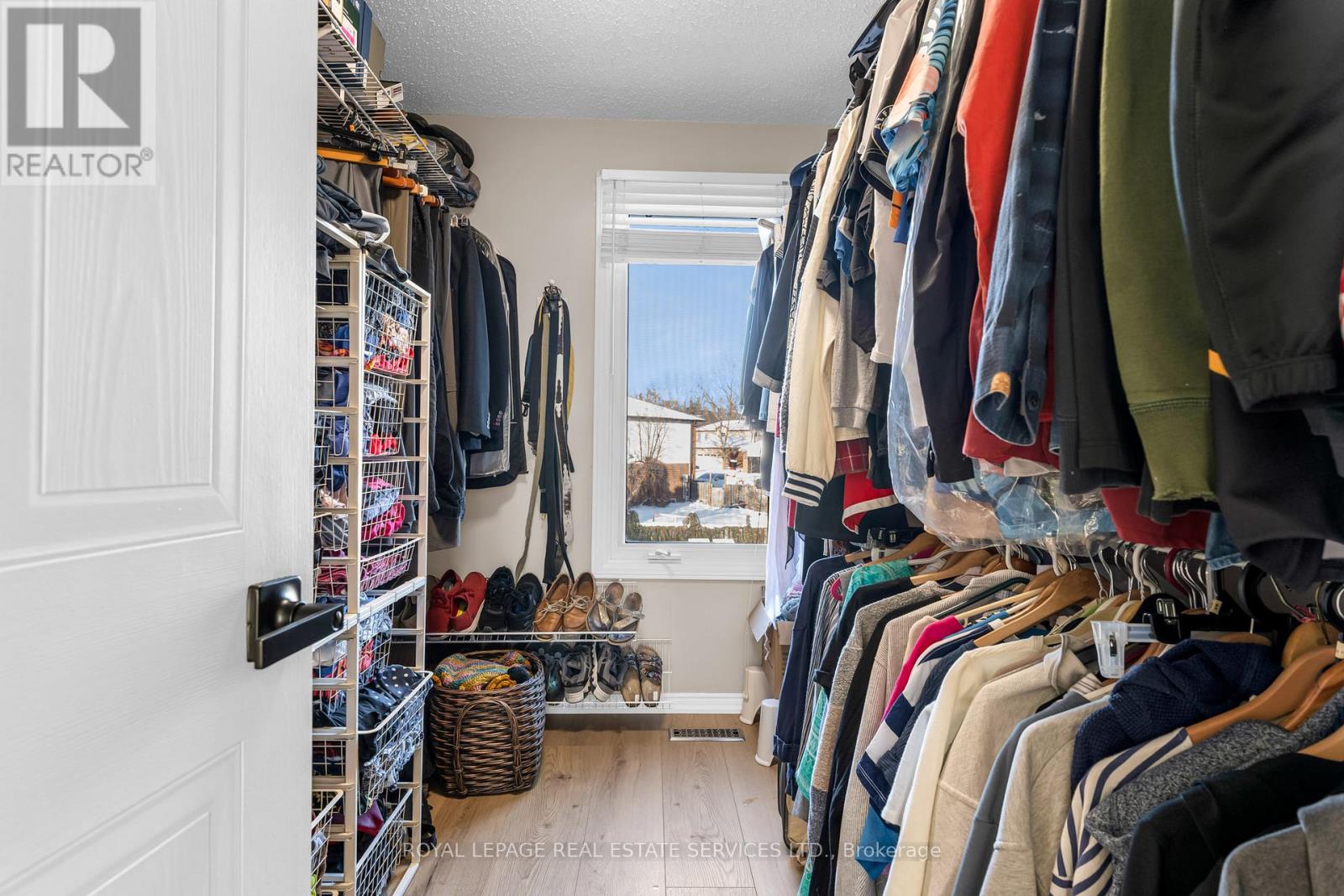 2131 Upland Drive, Burlington, Ontario  L7M 2Y7 - Photo 32 - W12726792