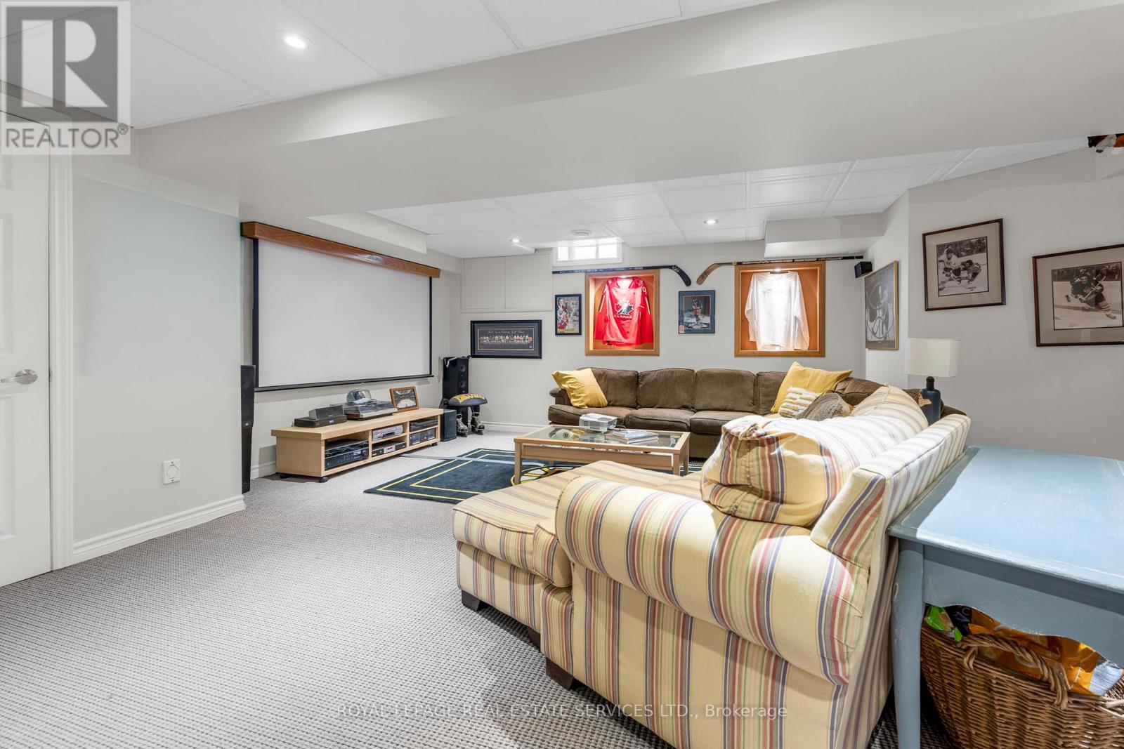 2131 Upland Drive, Burlington, Ontario  L7M 2Y7 - Photo 48 - W12726792