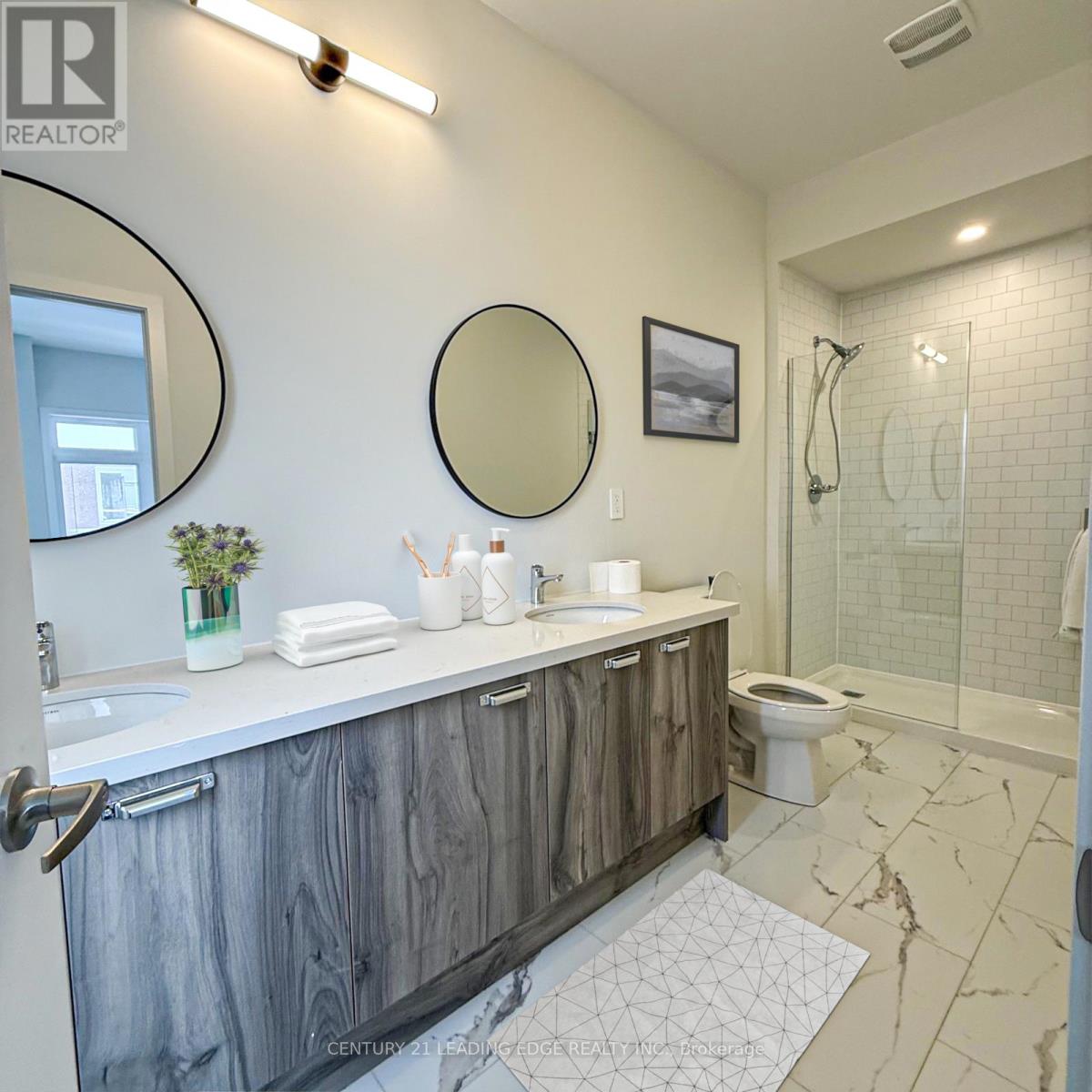 30 Mermot Lane, Richmond Hill, Ontario  L4B 0J5 - Photo 11 - N12726562