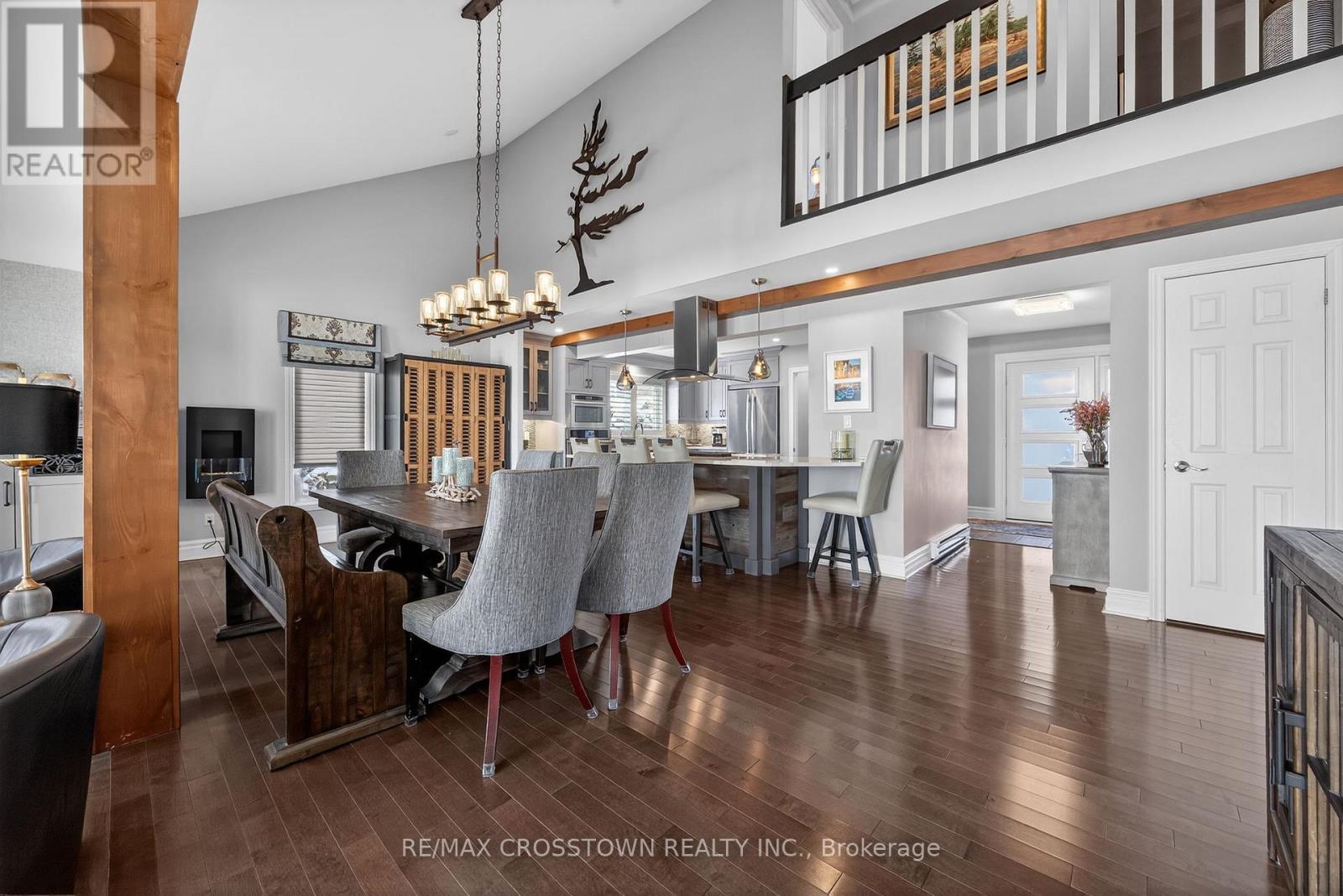 167 Lakeshore Road W, Oro-Medonte, Ontario  L0L 2E0 - Photo 10 - S12726808