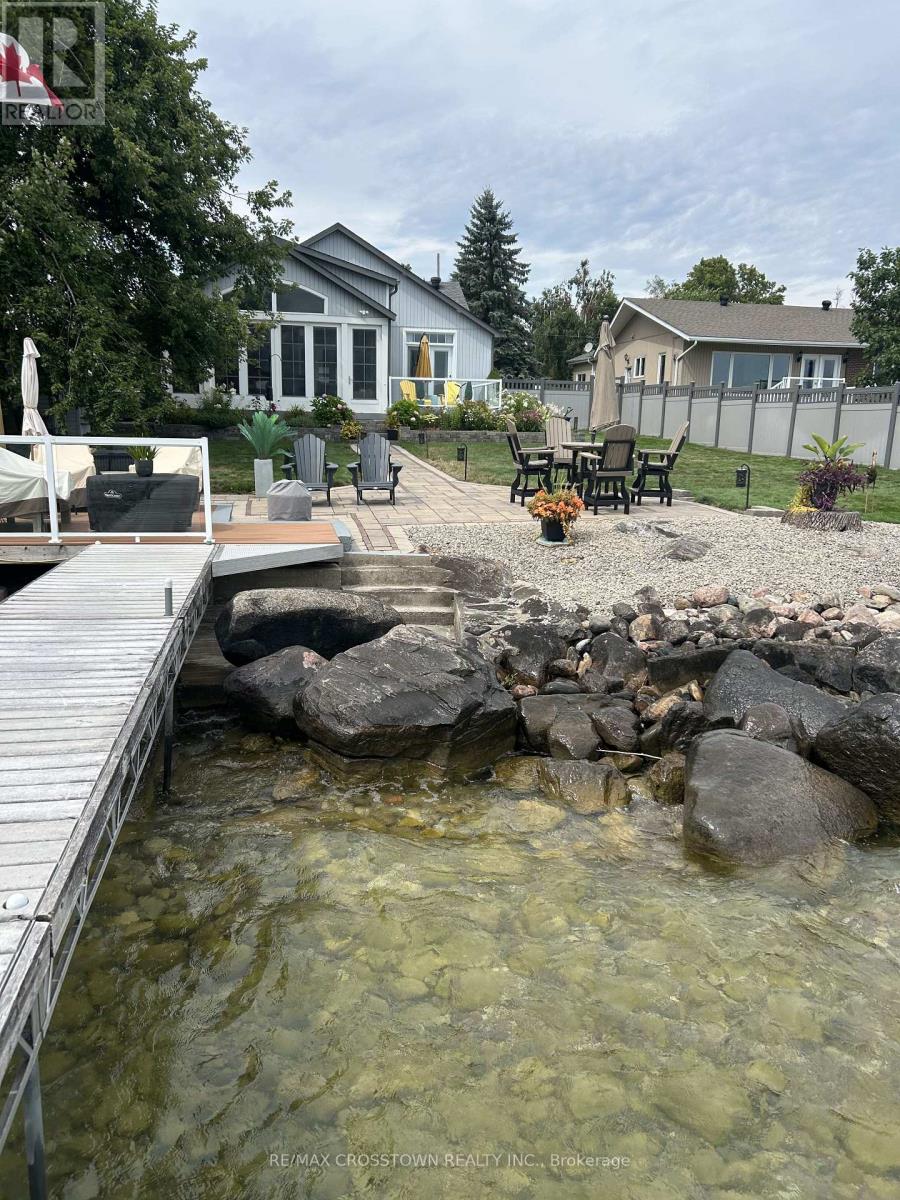 167 Lakeshore Road W, Oro-Medonte, Ontario  L0L 2E0 - Photo 47 - S12726808