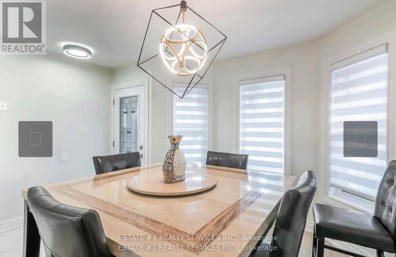 68 Ponymeadow Way, Brampton, Ontario  L6X 0M3 - Photo 2 - W12726800