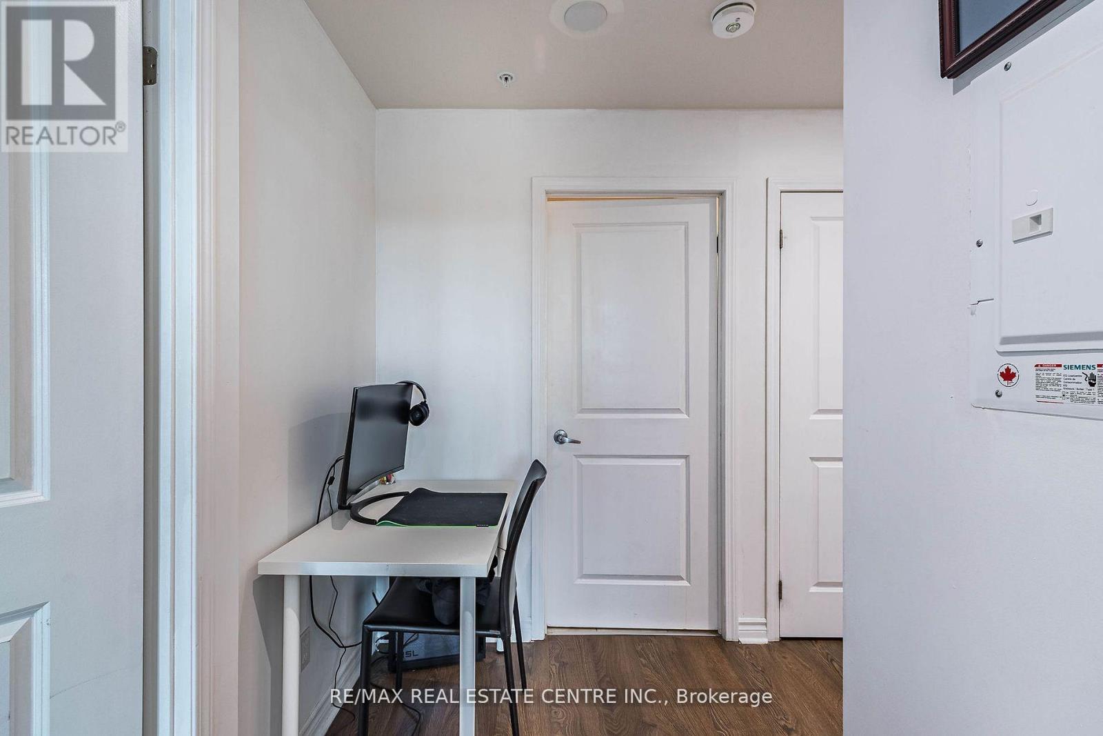 214 - 2522 Keele Street, Toronto, Ontario  M6L 0A2 - Photo 34 - W12726810