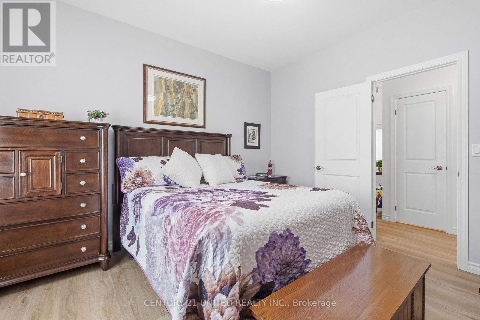 1804 - 300 Croft Street, Port Hope, Ontario  L1A 0E1 - Photo 21 - X12701720