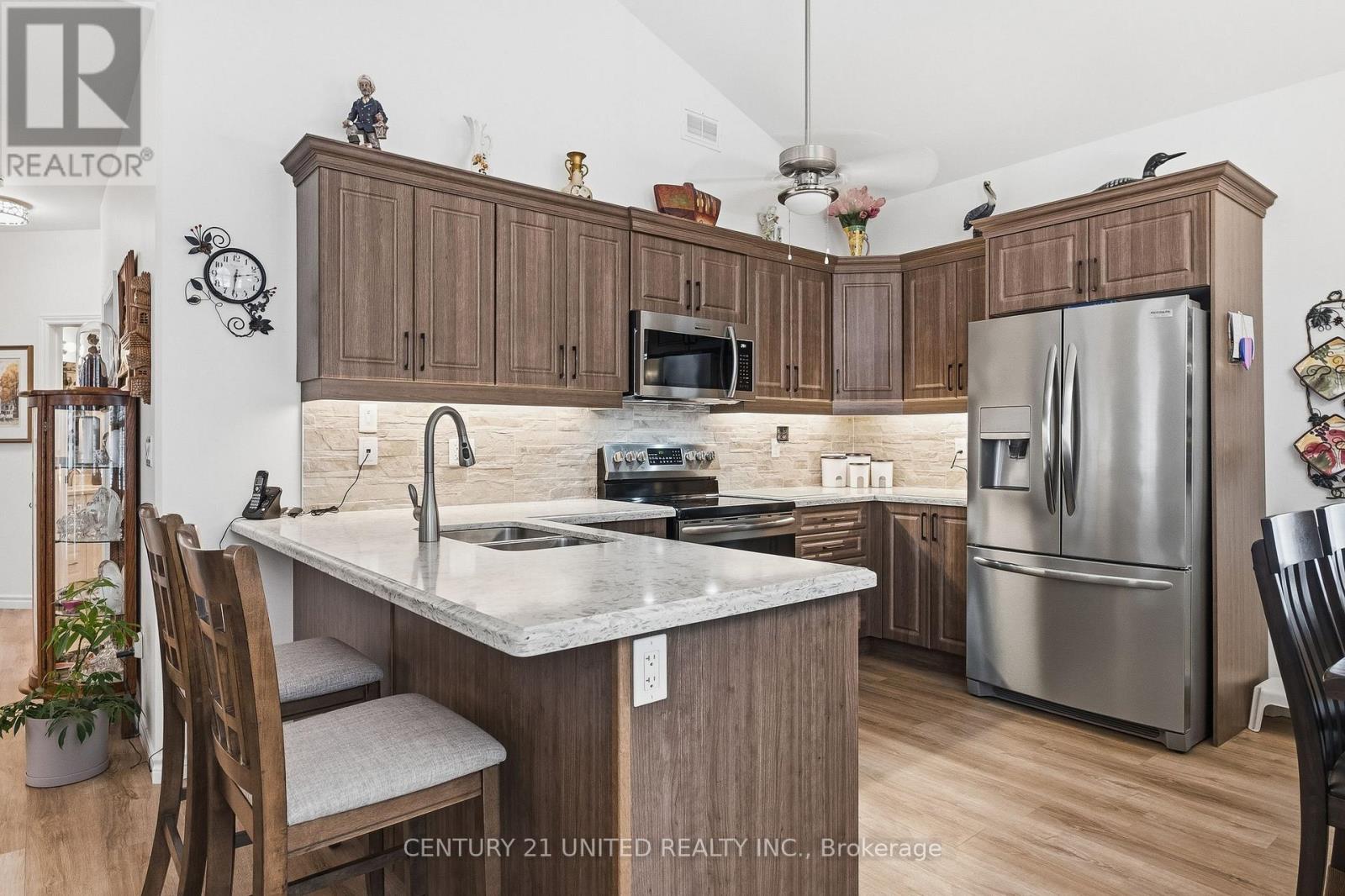 1804 - 300 Croft Street, Port Hope, Ontario  L1A 0E1 - Photo 8 - X12701720