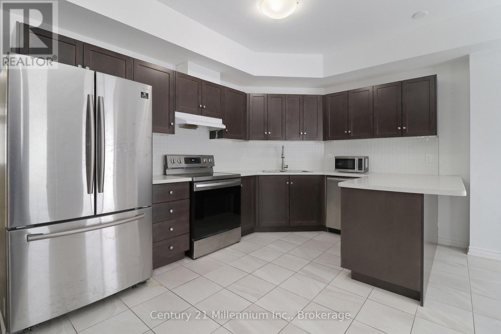 118 Jewel St Street, Blue Mountains, Ontario  N0H 1J0 - Photo 12 - X12726852