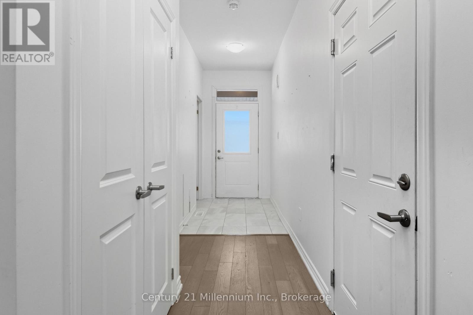 118 Jewel St Street, Blue Mountains, Ontario  N0H 1J0 - Photo 3 - X12726852