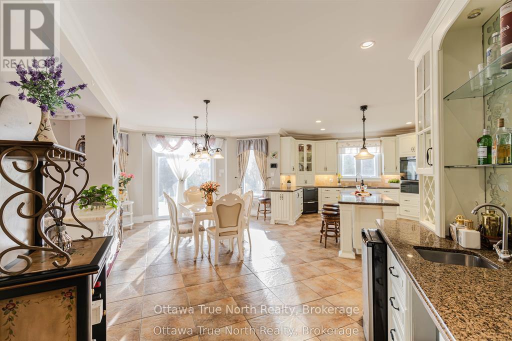 5884 Earlscourt Crescent, Ottawa, Ontario  K4M 1K2 - Photo 11 - X12726836