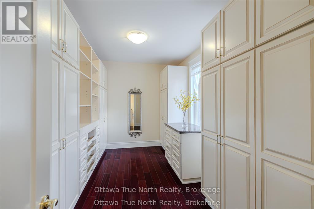 5884 Earlscourt Crescent, Ottawa, Ontario  K4M 1K2 - Photo 32 - X12726836