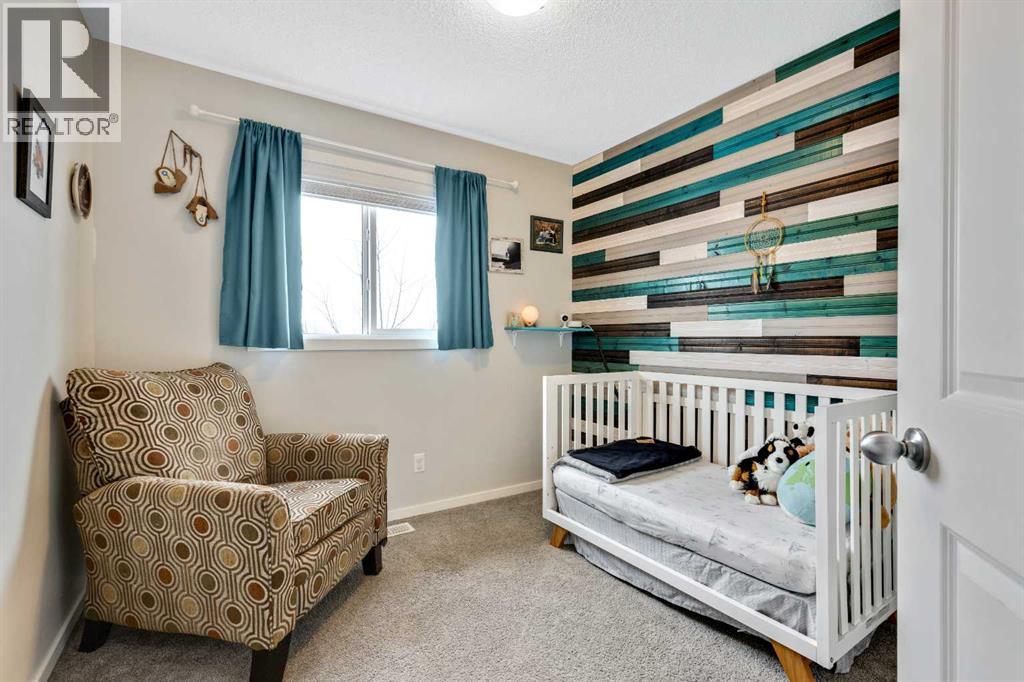 92 Sunvalley Road, Cochrane, Alberta  T4C 0X8 - Photo 10 - A2281365