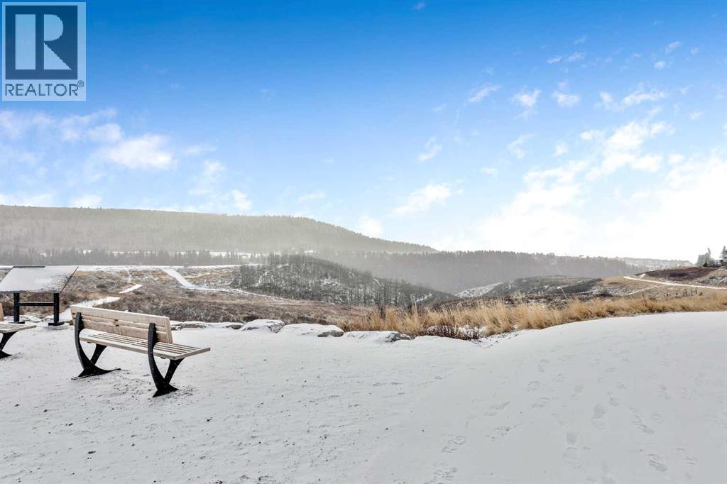 92 Sunvalley Road, Cochrane, Alberta  T4C 0X8 - Photo 24 - A2281365