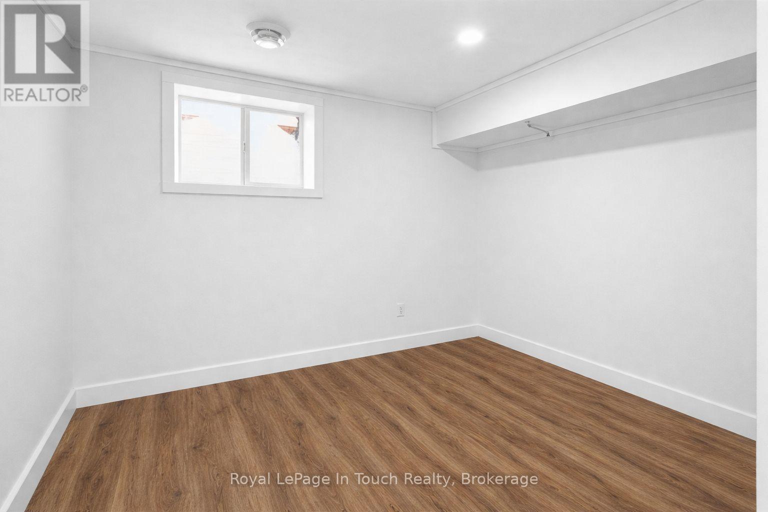 129 First Avenue, Tay, Ontario  L0K 1R0 - Photo 21 - S12721386