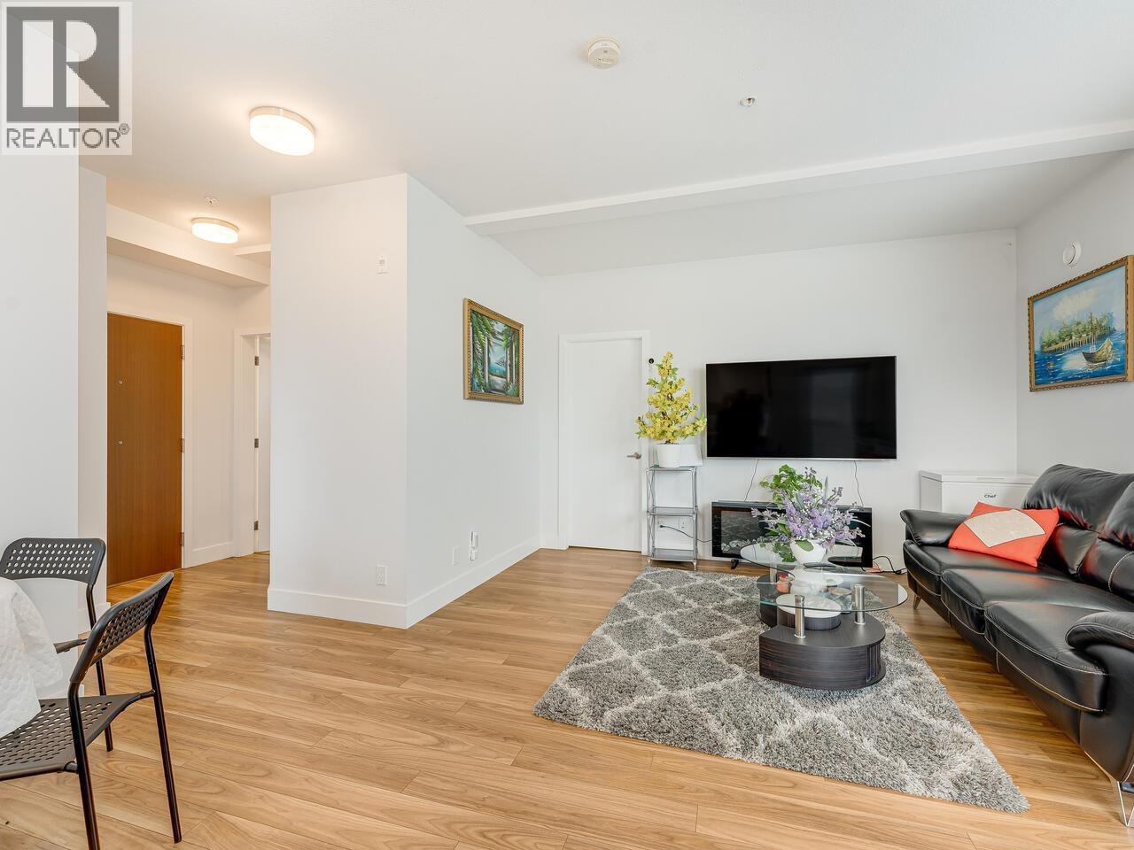 212 5355 Lane Street, Burnaby, British Columbia  V5H 0H1 - Photo 4 - R3073012