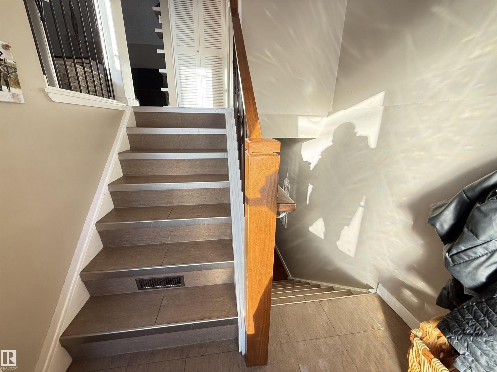 7810 91 St Nw, Edmonton, Alberta  T6C 4K4 - Photo 11 - E4470972