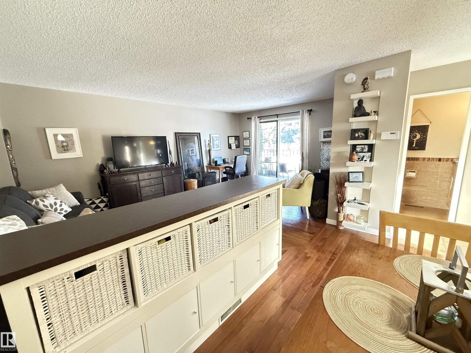 7810 91 St Nw, Edmonton, Alberta  T6C 4K4 - Photo 7 - E4470972