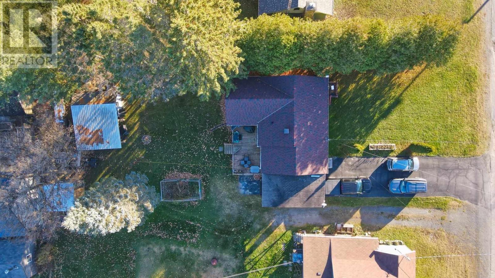 141 Federation St, Thessalon, Ontario  P0R 1L0 - Photo 9 - SM253230