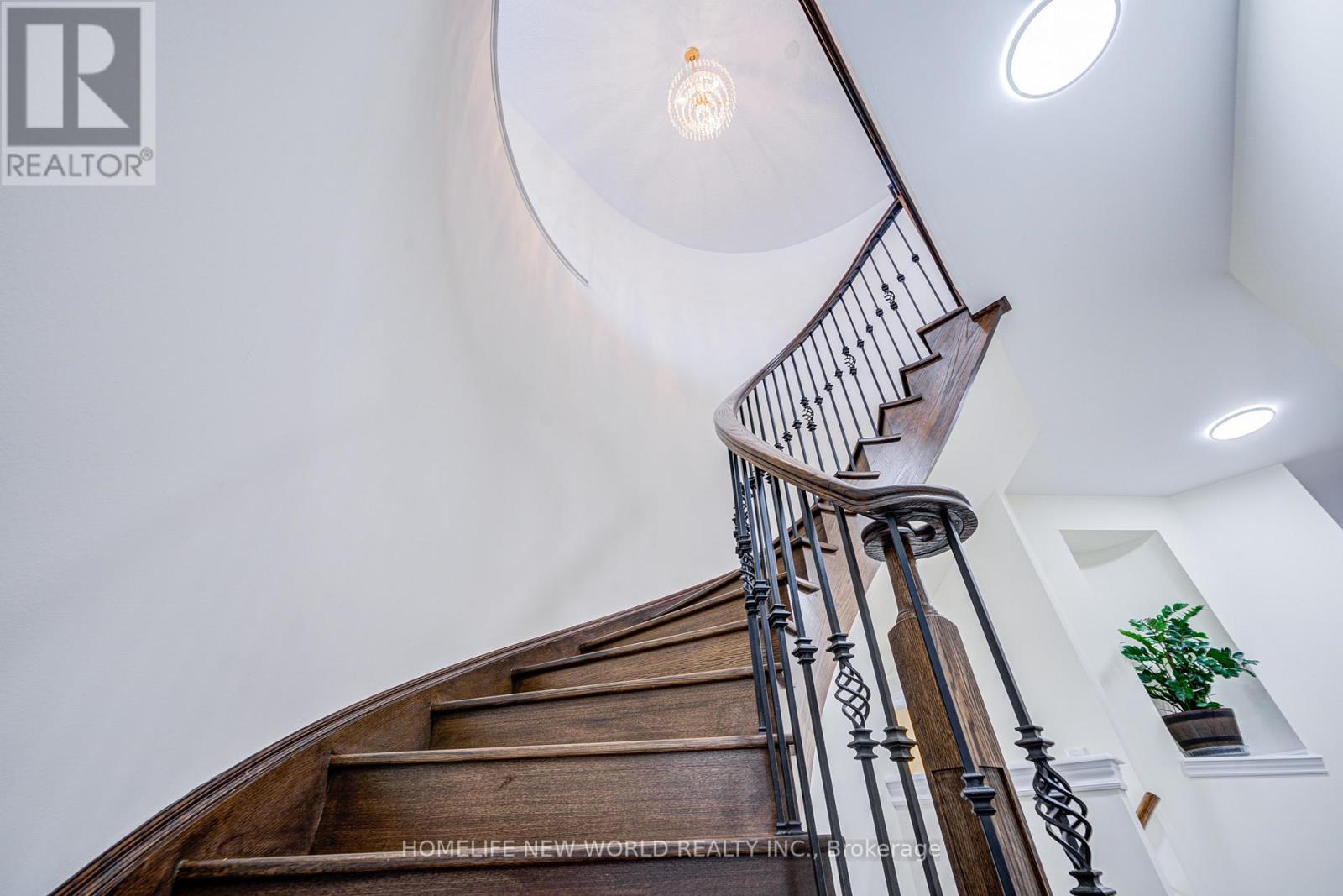 88 Roth Street, Aurora, Ontario  L4G 0W7 - Photo 22 - N12699798