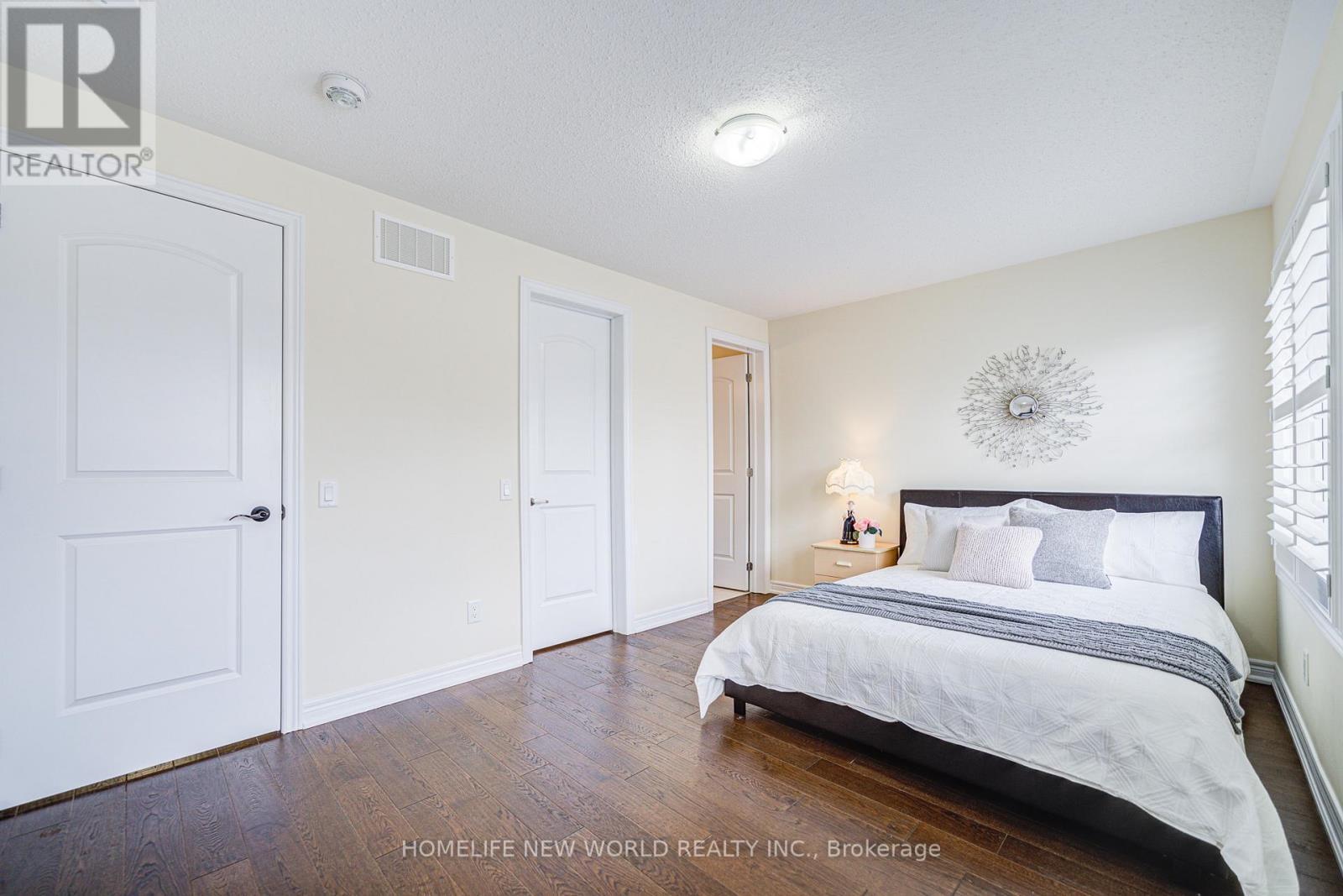 88 Roth Street, Aurora, Ontario  L4G 0W7 - Photo 26 - N12699798