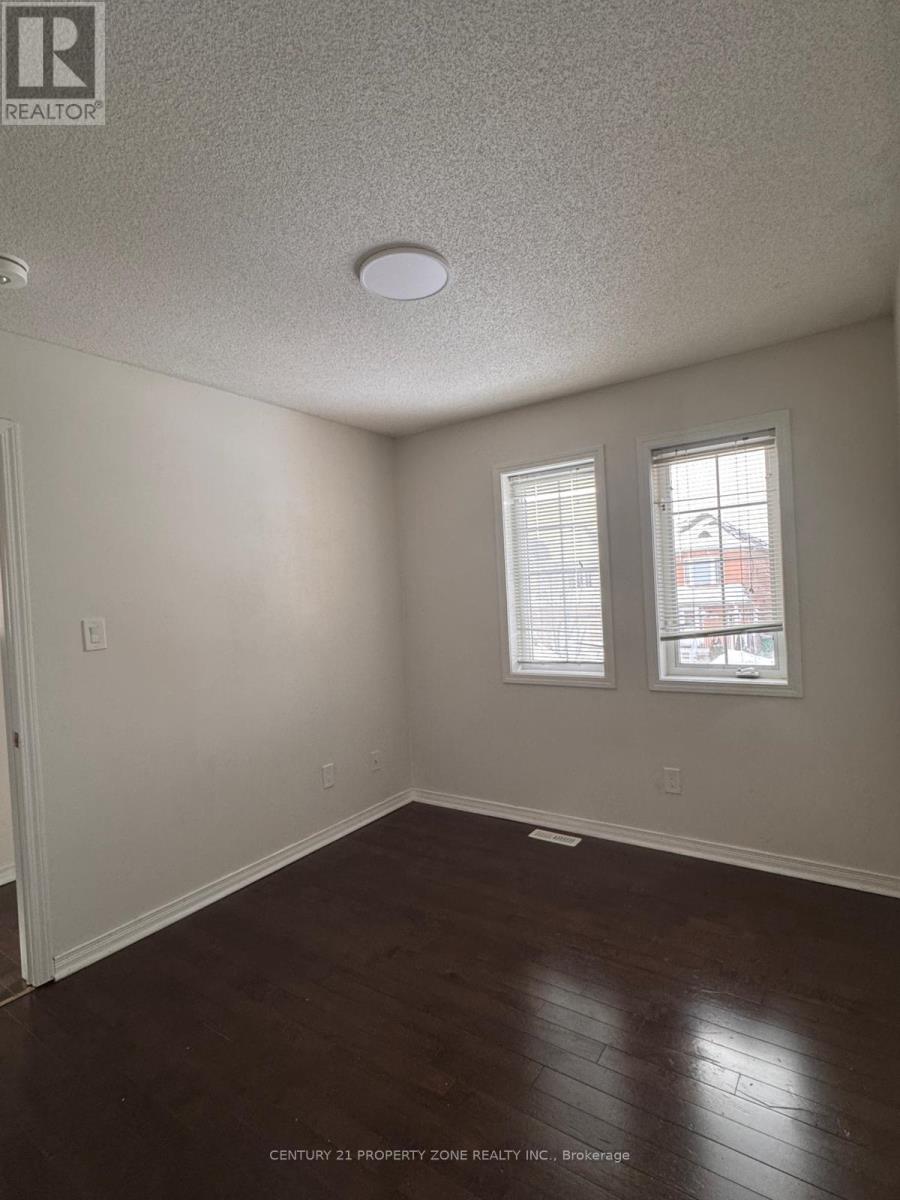 84 Tideland Drive, Brampton, Ontario  L7A 2W1 - Photo 10 - W12648924