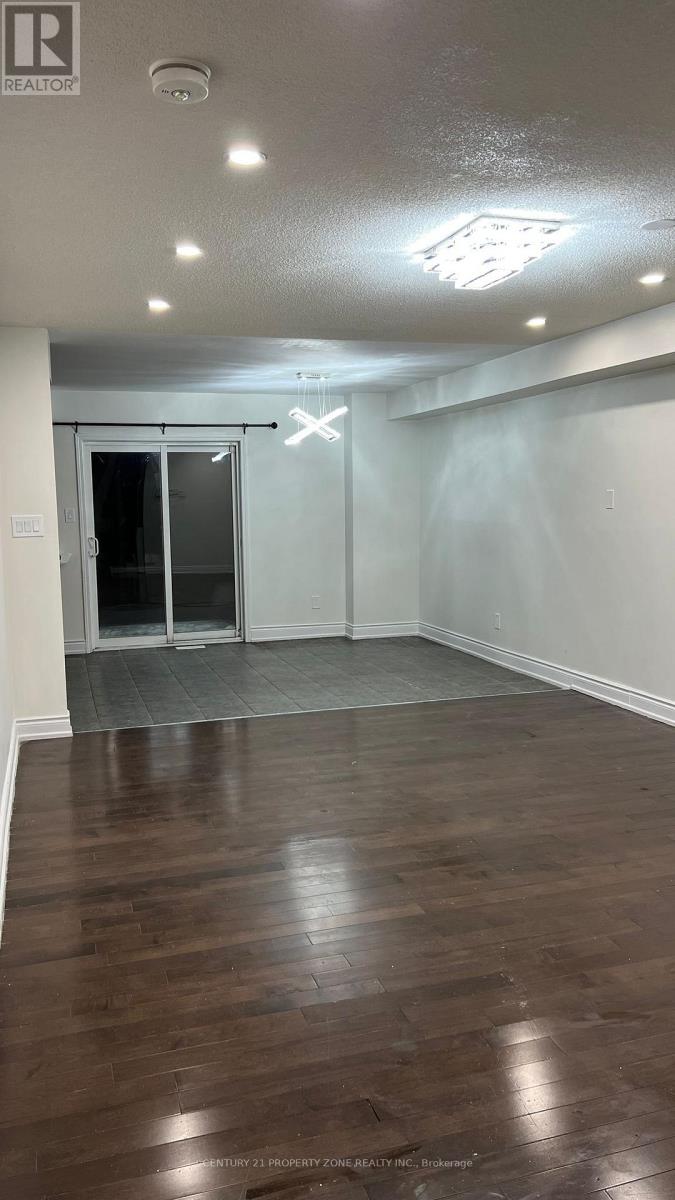 84 Tideland Drive, Brampton, Ontario  L7A 2W1 - Photo 18 - W12648924