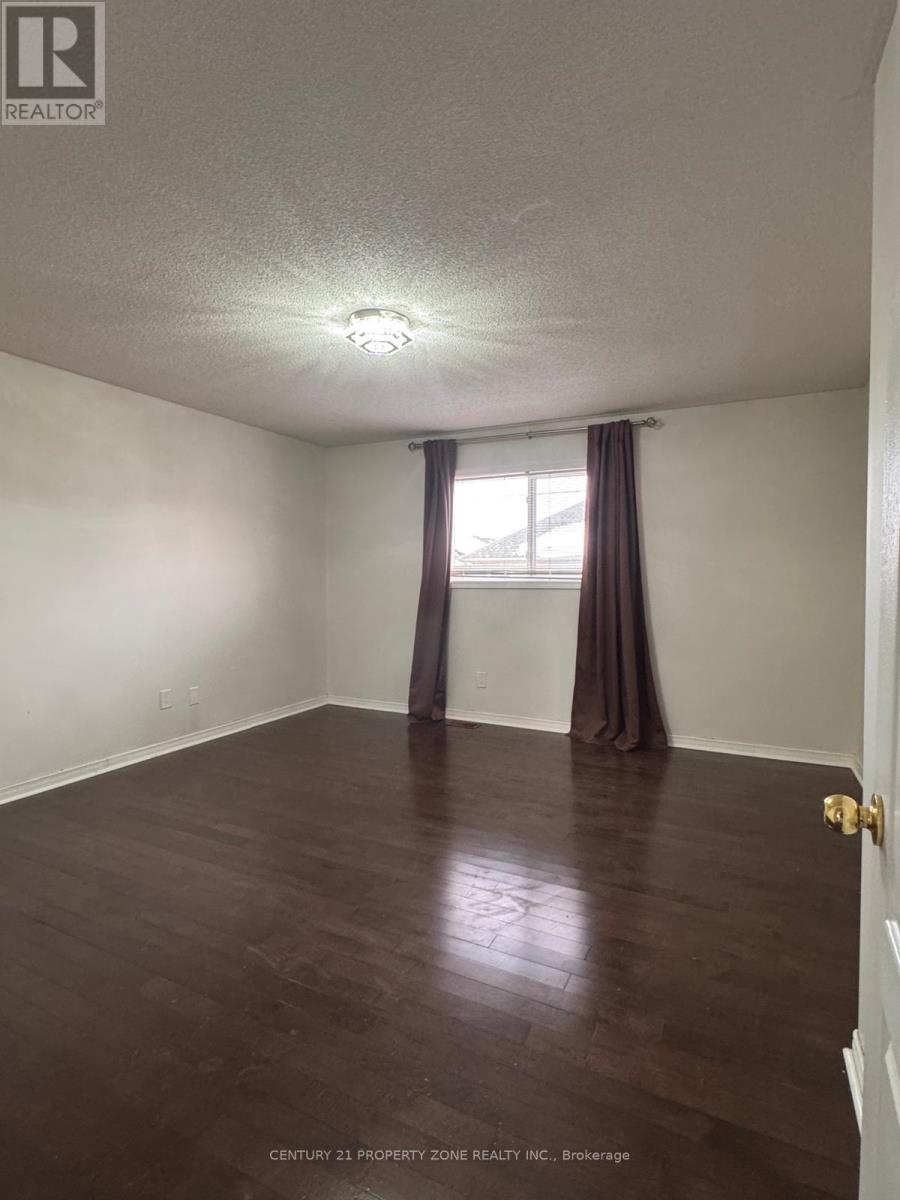 84 Tideland Drive, Brampton, Ontario  L7A 2W1 - Photo 8 - W12648924