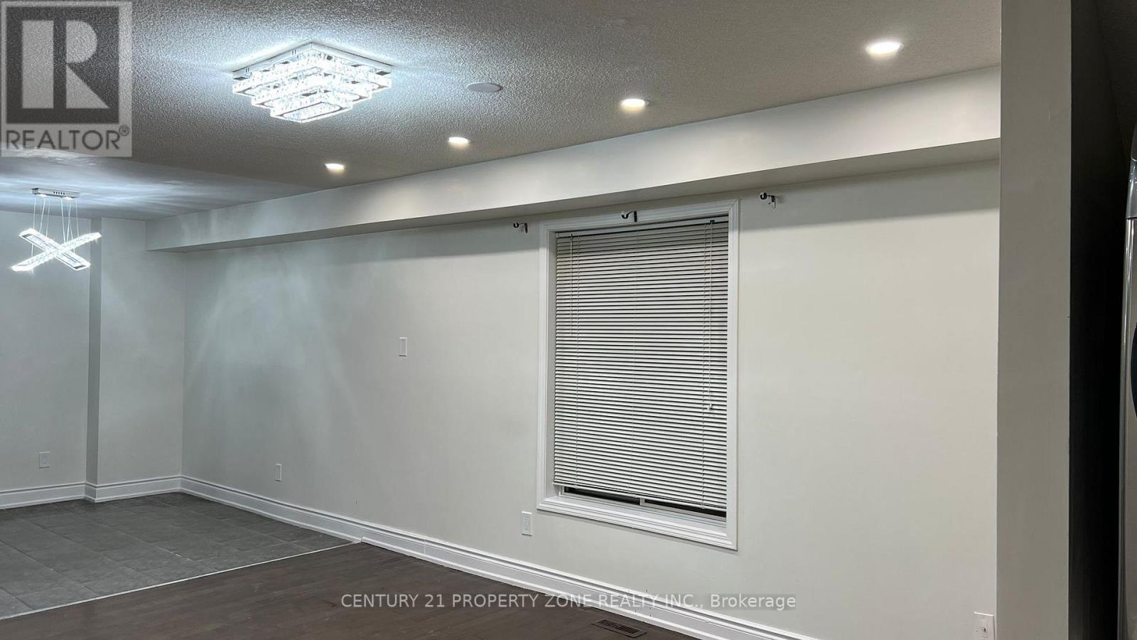 84 Tideland Drive, Brampton, Ontario  L7A 2W1 - Photo 19 - W12648924