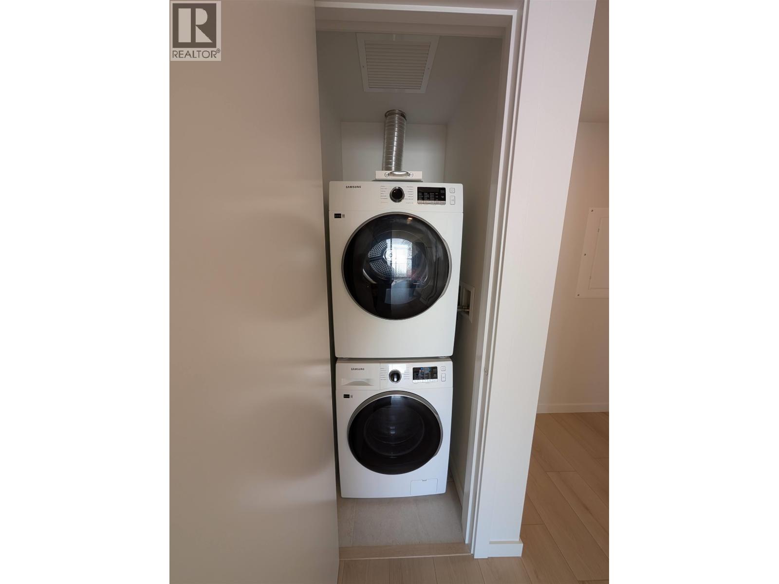 7fl 311 Alderson Avenue, Coquitlam, British Columbia  V3K 0K3 - Photo 14 - R3082820