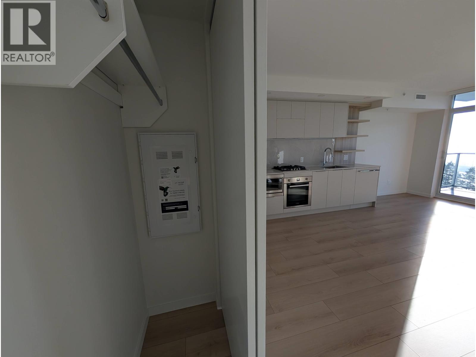 7fl 311 Alderson Avenue, Coquitlam, British Columbia  V3K 0K3 - Photo 19 - R3082820