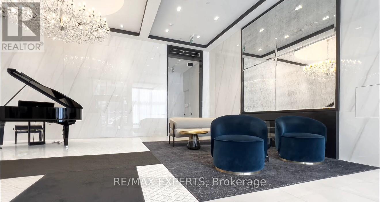 4606 - 8 Wellesley Street W, Toronto, Ontario  M4Y 1E7 - Photo 3 - C12726872