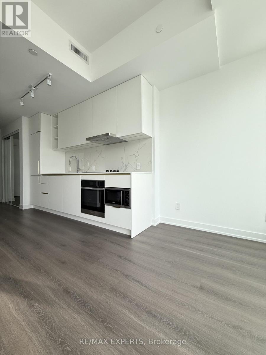 4606 - 8 Wellesley Street W, Toronto, Ontario  M4Y 1E7 - Photo 6 - C12726872