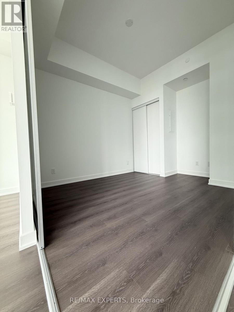 4606 - 8 Wellesley Street W, Toronto, Ontario  M4Y 1E7 - Photo 8 - C12726872