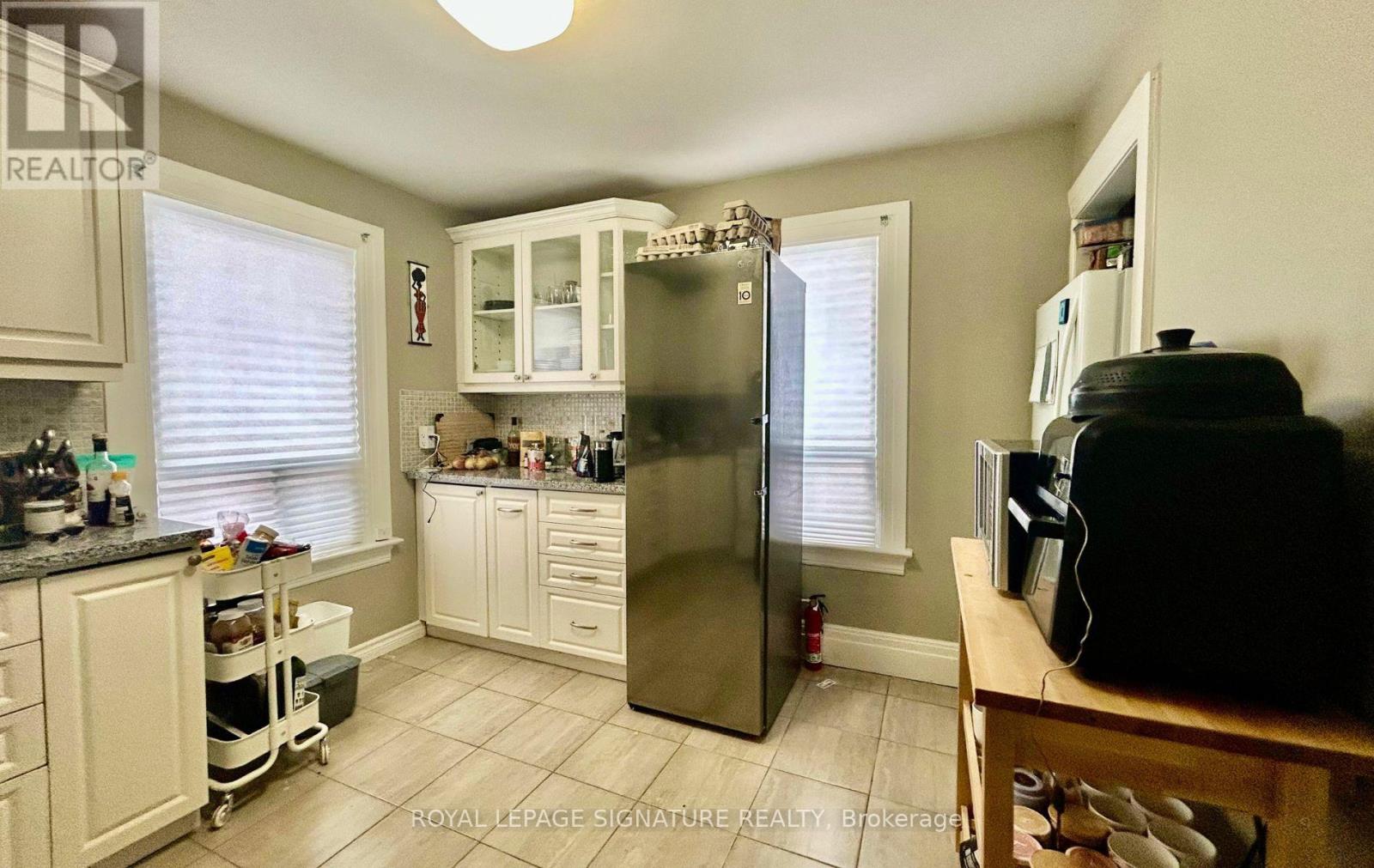 2 - 156 Elgin Street E, Oshawa, Ontario  L1G 1T3 - Photo 8 - E12726870