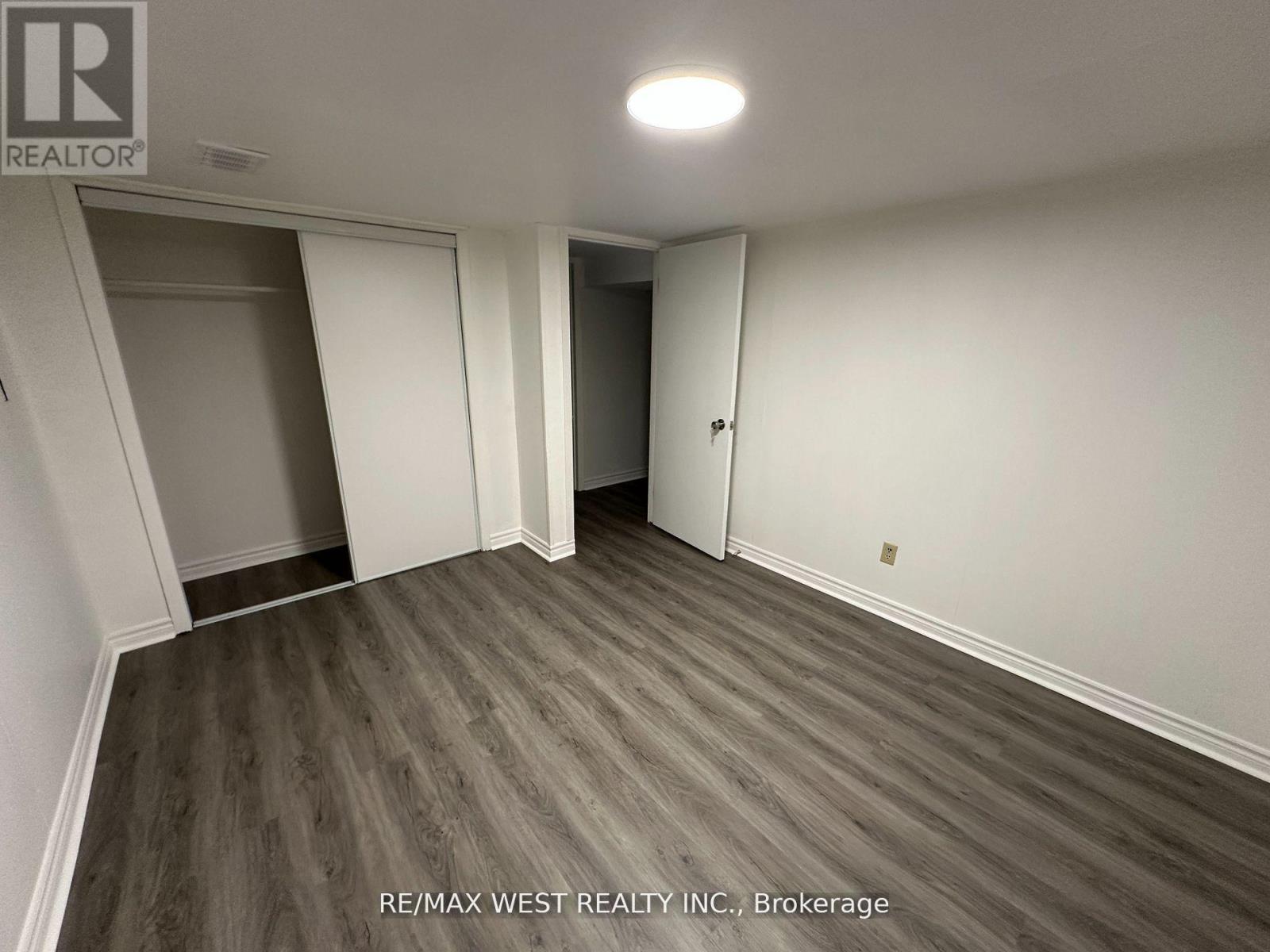 Lower - 26 Walter Avenue, Newmarket, Ontario  L3Y 2T3 - Photo 17 - N12726874