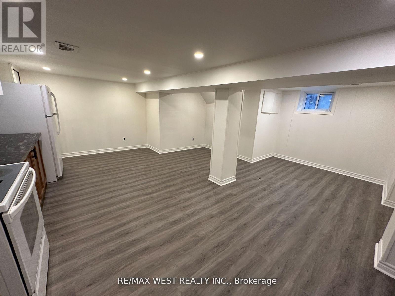 Lower - 26 Walter Avenue, Newmarket, Ontario  L3Y 2T3 - Photo 9 - N12726874