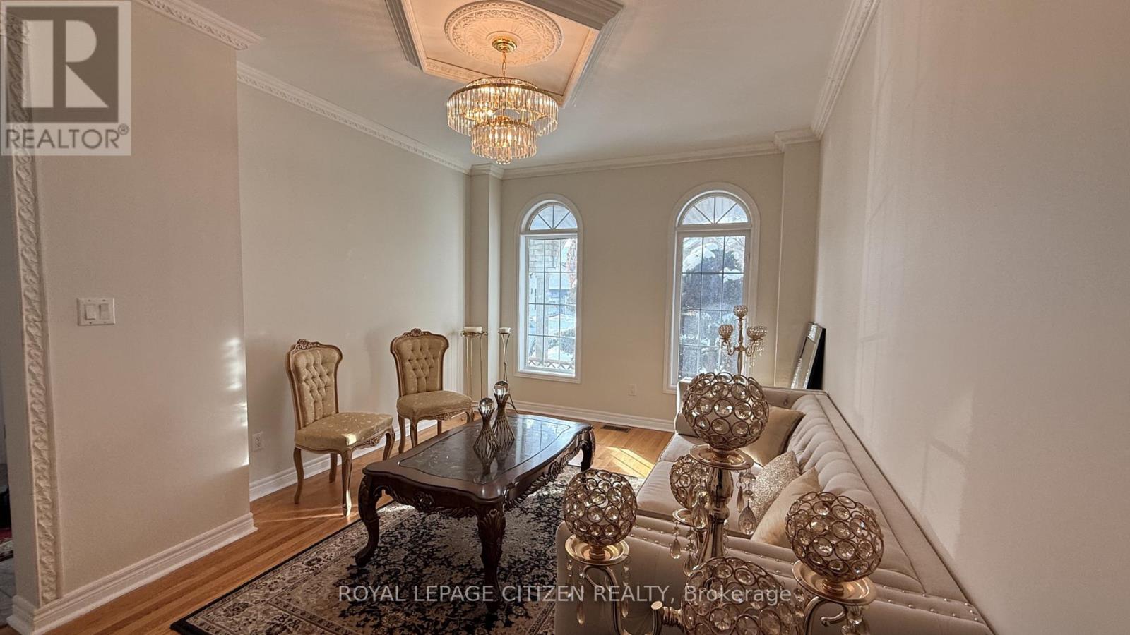 180 Kimber Crescent, Vaughan, Ontario  L4L 9K3 - Photo 9 - N12726888