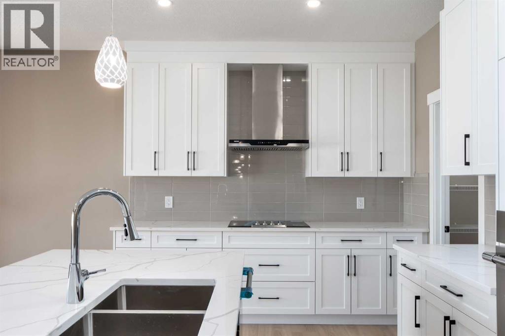 214 Monterey Bay Se, High River, Alberta  T1V 0J7 - Photo 5 - A2239242