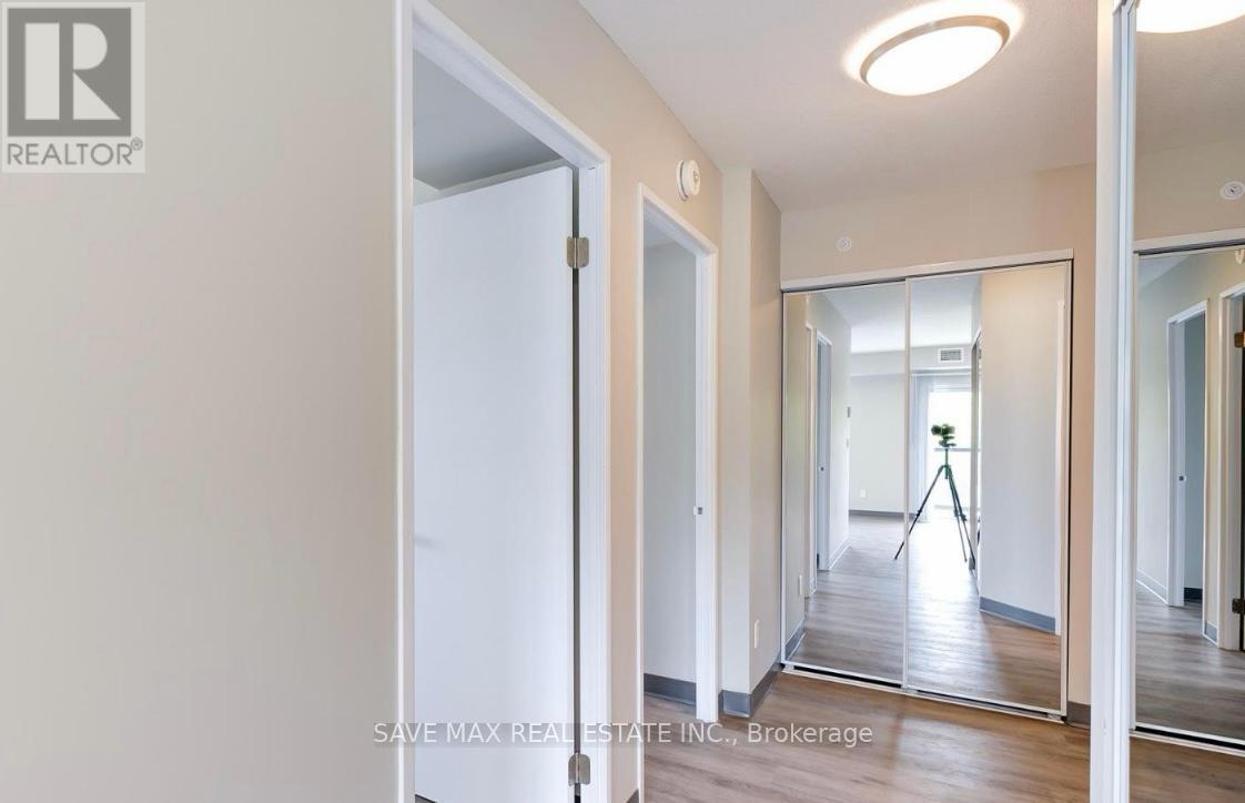 511 - 595 Strasburg Road, Kitchener, Ontario  N2E 0J7 - Photo 11 - X12726884