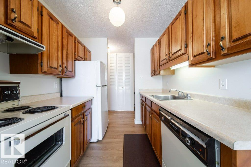 #1101 12141 Jasper Av Nw, Edmonton, Alberta  T5N 3X8 - Photo 11 - E4470973