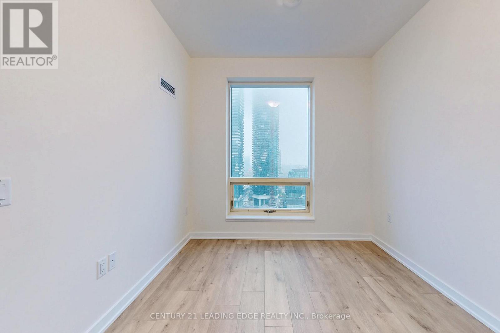 2407 - 28 Freeland Street, Toronto, Ontario  M5E 0E3 - Photo 14 - C12726876