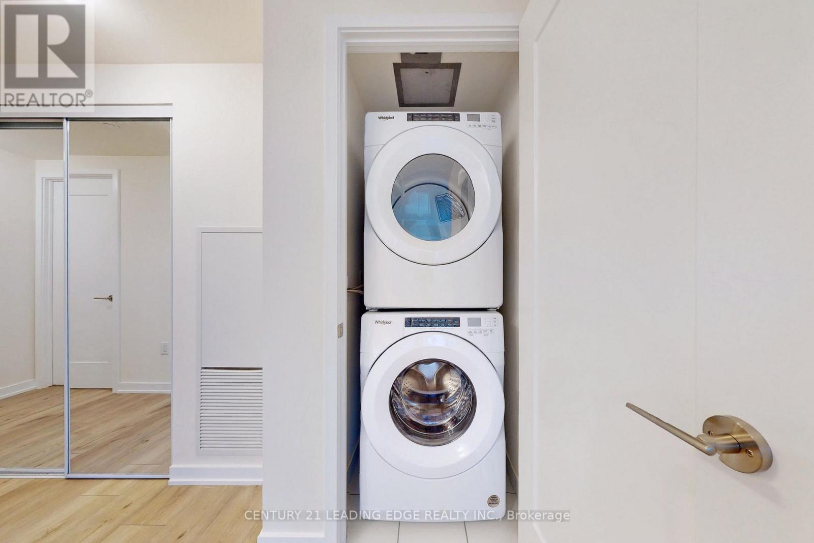 2407 - 28 Freeland Street, Toronto, Ontario  M5E 0E3 - Photo 25 - C12726876