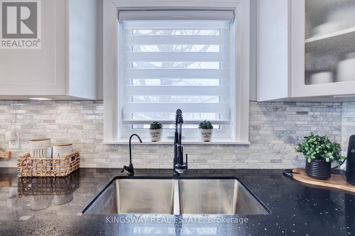 72 Donald Crescent, Wasaga Beach, Ontario  L9Z 1E3 - Photo 15 - S12726108