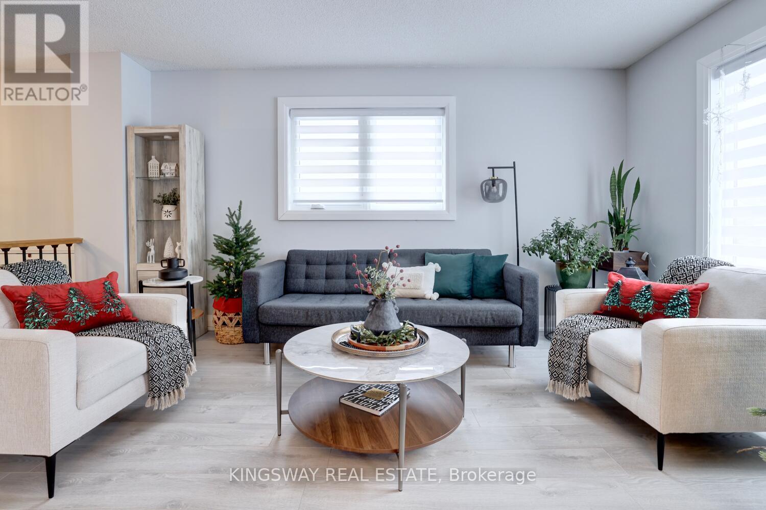 72 Donald Crescent, Wasaga Beach, Ontario  L9Z 1E3 - Photo 5 - S12726108