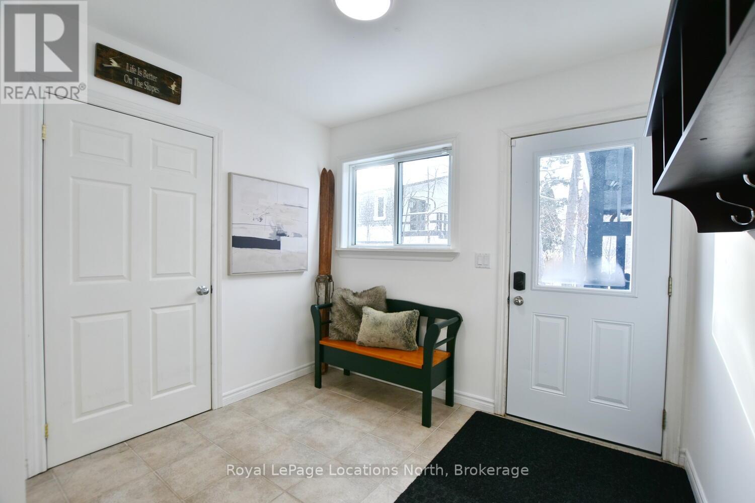 111 Martin Grove, Blue Mountains, Ontario  L9Y 0N5 - Photo 15 - X12726936